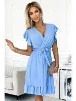455-2 Šaty CORNELIA s volánom, výstrihom a viazaním - MODRÉ