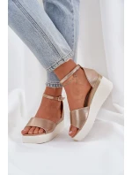 Lekkie Sandały Na Platformie I Delikatnym Koturnie Złote Gillifia