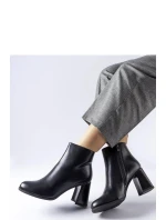 Topánky na podpätku model 205849 Solea