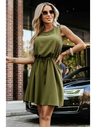 296-14 VICTORIA Trapézové šaty bez rukávov so zaväzovaním v páse - khaki