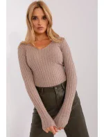 Sveter model 189715 Továrenská cena Sveter model 189715 Továrenská cena