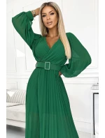 414-3 KLARA plisované šaty s opaskom a výstrihom - SVETLE ZELENÉ