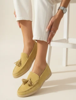 Dámske semišové mokasíny so spojkou žlté FashionStreet ZY1342