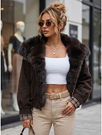 Krátka dámska semišová bunda s kožušinou, hnedá, FashionStreet TY5843 Krátka dámska semišová bunda s kožušinou, hnedá, FashionStreet TY5843