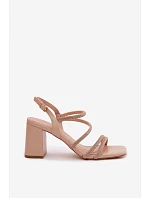 Dámske sandále na podpätku s remienkami a kamienkami Beige Brelia Dámske sandále na podpätku s remienkami a kamienkami Beige Brelia