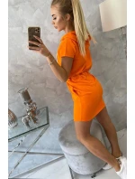 Šaty s kapucňou oranžovej