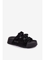 Dámske papuče na pevnej platforme s remienkami Big Star TT274531 Black Dámske papuče na pevnej platforme s remienkami Big Star TT274531 Black