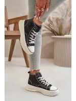 Tenisky model 199907 Krok vo veľkom štýle Tenisky model 199907 Krok vo veľkom štýle