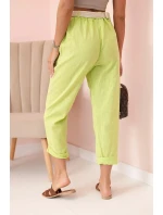 Dámske ľanové nohavice s bavlnou a opaskom svetlozelenej farby Dámske ľanové nohavice s bavlnou a opaskom svetlozelenej farby