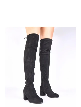 Topánky na podpätku model 222030 Solea