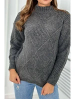 Sveter položený cez hlavu v diamantoch grafit