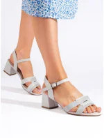 Praktické sivé a strieborné dámske sandále na širokom podpätku Praktické sivé a strieborné dámske sandále na širokom podpätku