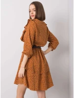 Šaty WN SK R824.68 svetlo hnedá Šaty WN SK R824.68 svetlo hnedá