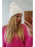 Fleecová kockovaná čiapka K226 biela