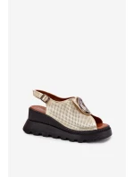 Skórzane Sandały Damskie Na Koturnie Z Ozdobą Artiker 56C0109 Złote