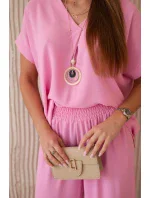 Súprava s náhrdelníkom blúzka + nohavice svetlo ružová Súprava s náhrdelníkom blúzka + nohavice svetlo ružová