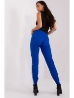 Tepláky model 211742 Relevantnosť